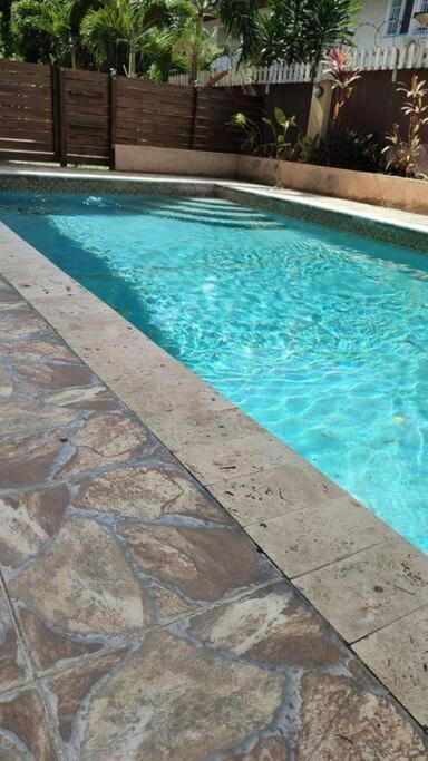 Central Upscale New Kingston Apt With Pool Eksteriør billede